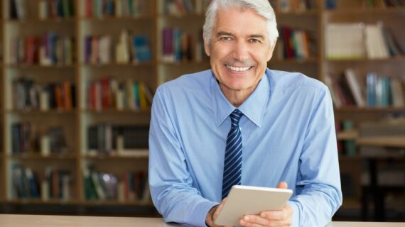 Hebat! Teori Pemasaran Online Menurut Para Ahli Terbaik